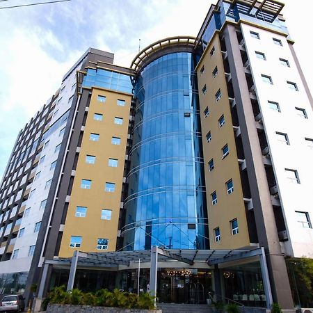 Citi Park Hotel Cebu Powered By Cocotel Екстериор снимка