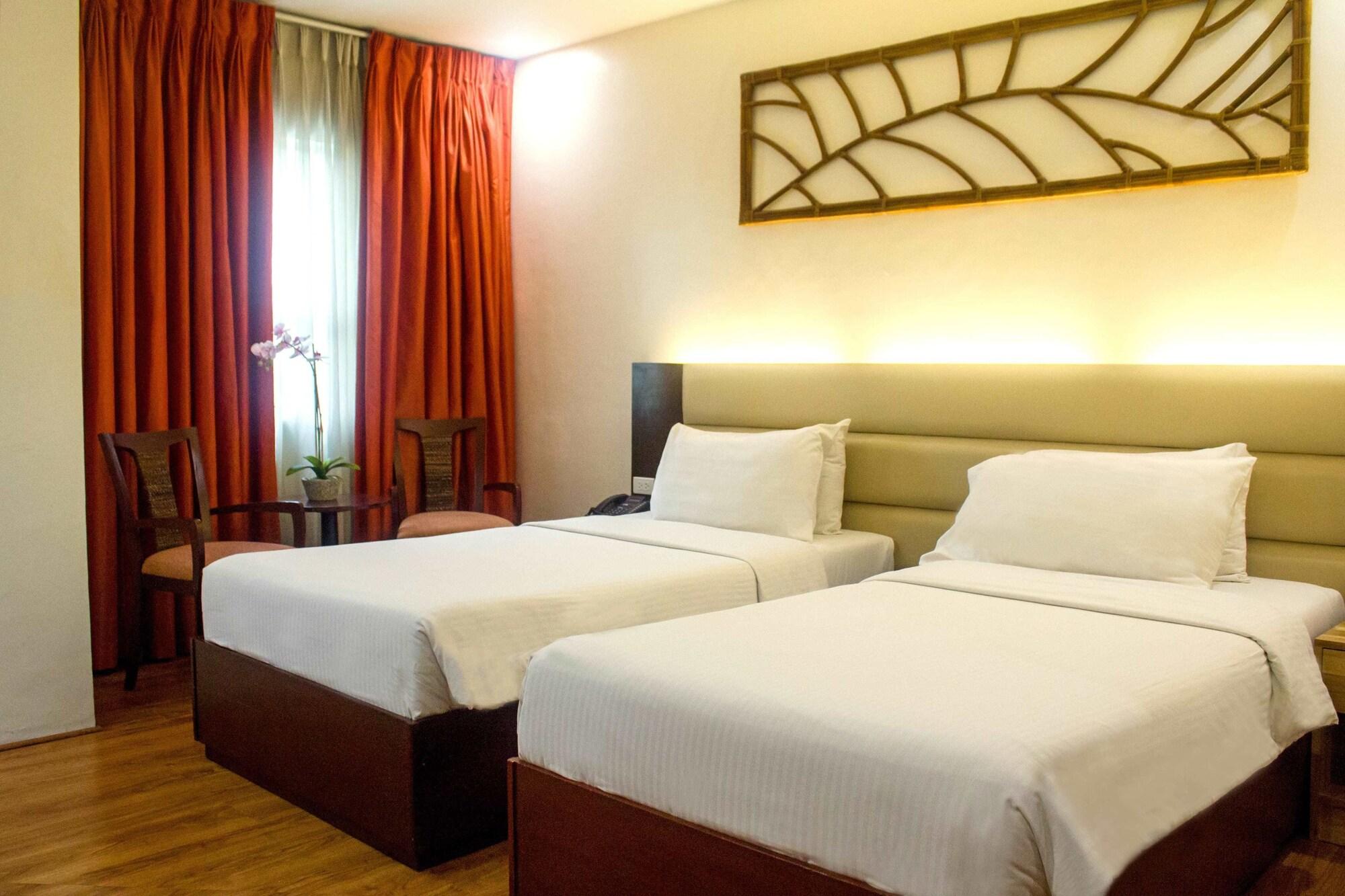 Citi Park Hotel Cebu Powered By Cocotel Екстериор снимка