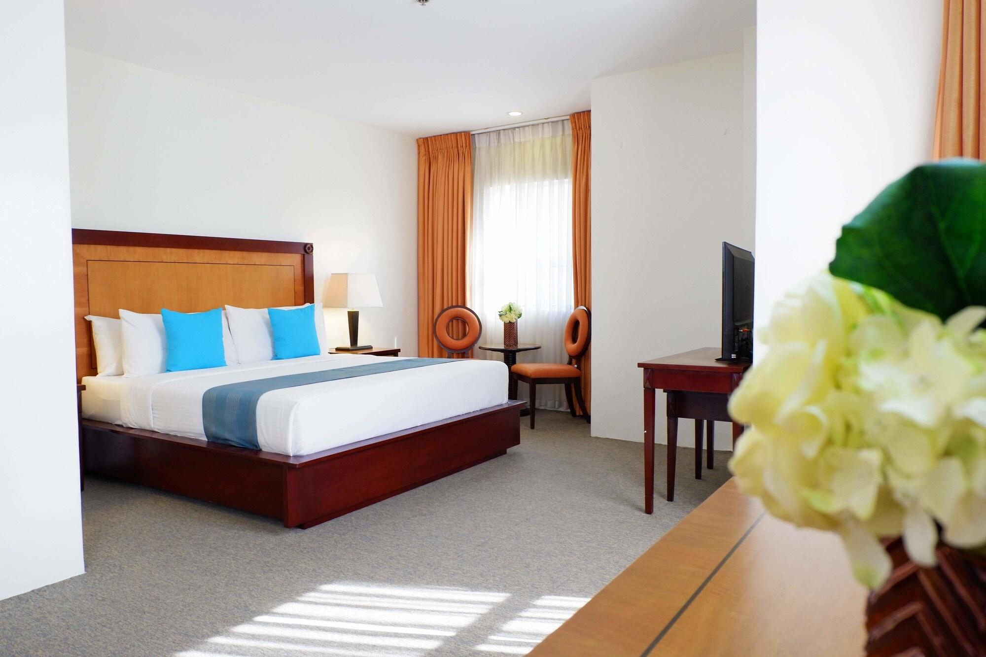 Citi Park Hotel Cebu Powered By Cocotel Екстериор снимка