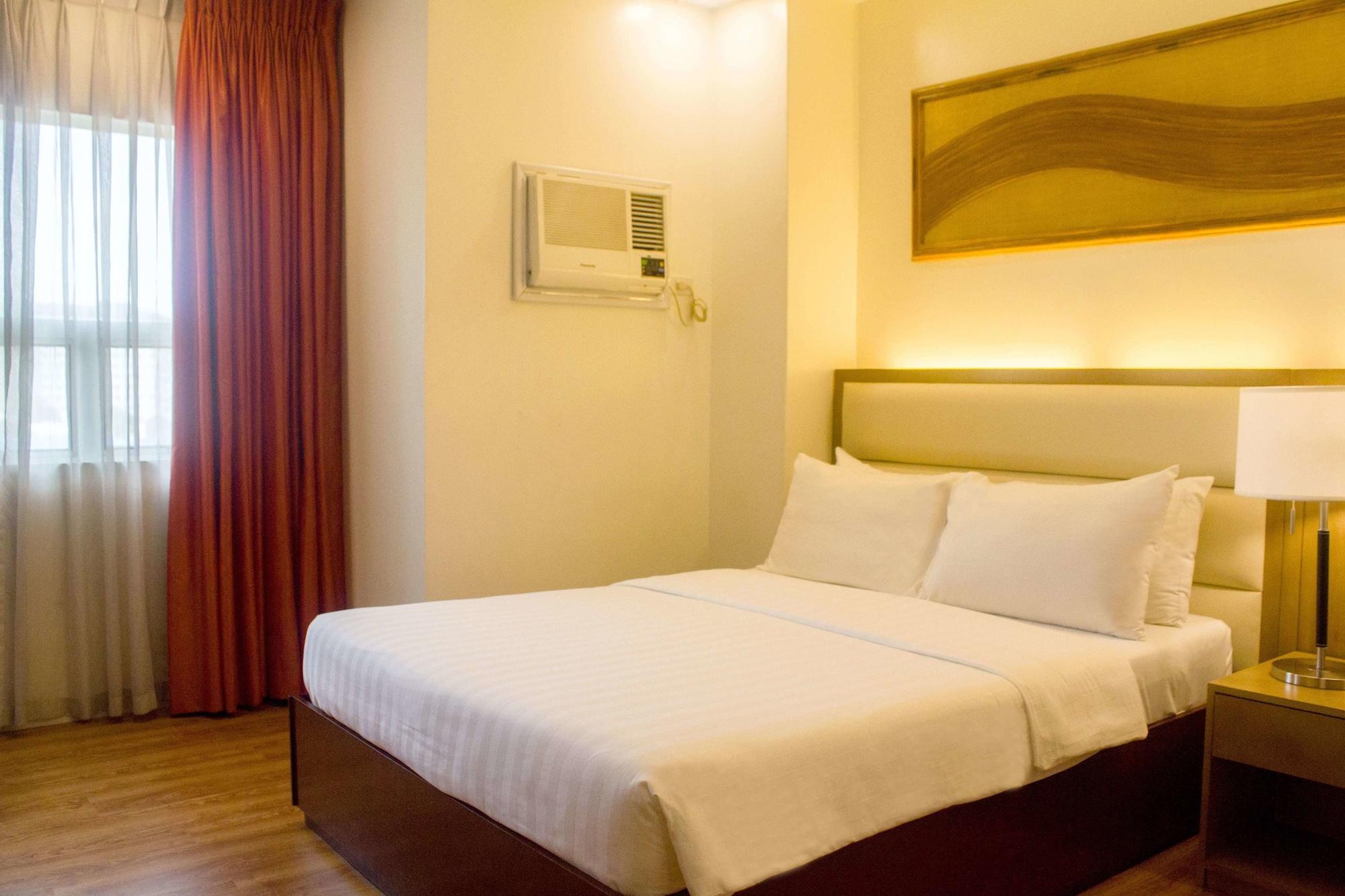 Citi Park Hotel Cebu Powered By Cocotel Екстериор снимка