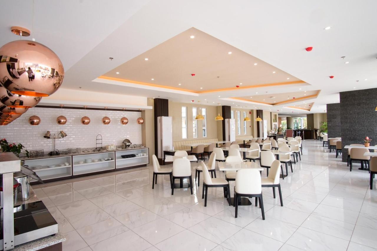 Citi Park Hotel Cebu Powered By Cocotel Екстериор снимка