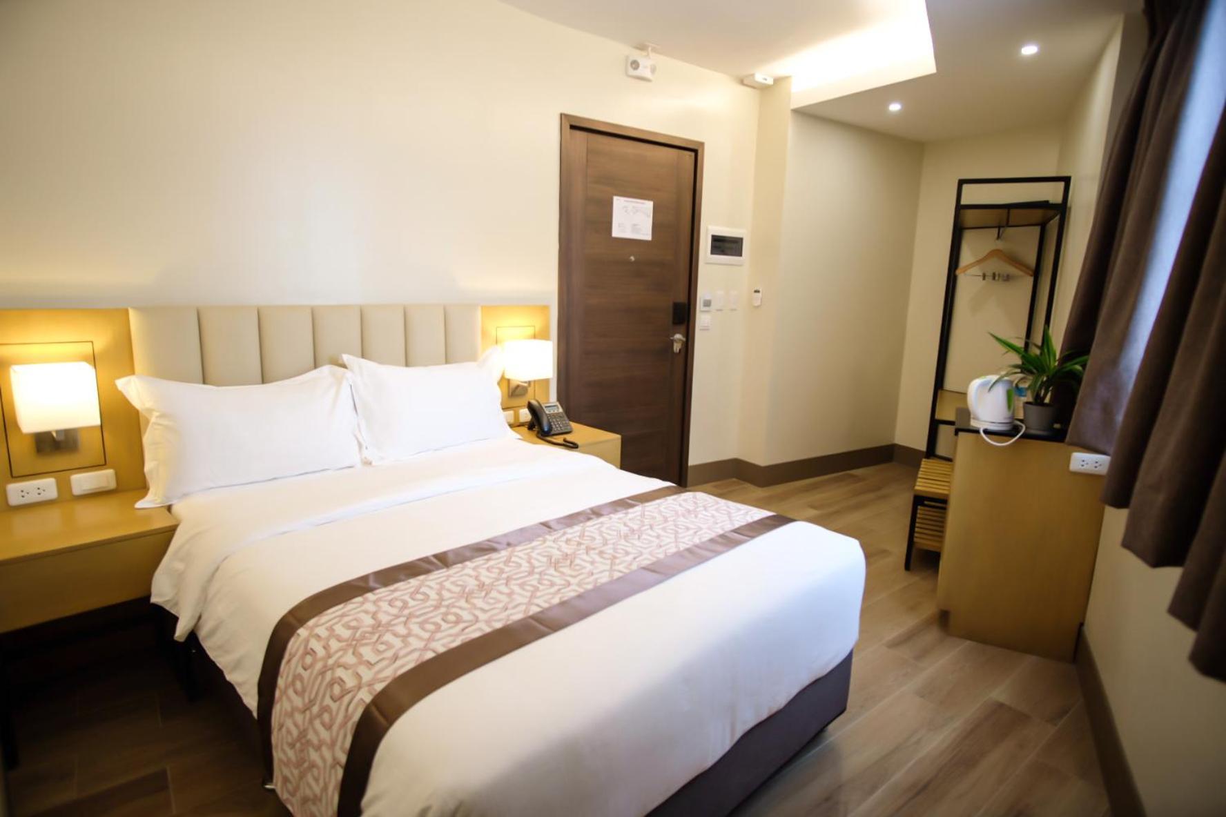 Citi Park Hotel Cebu Powered By Cocotel Екстериор снимка